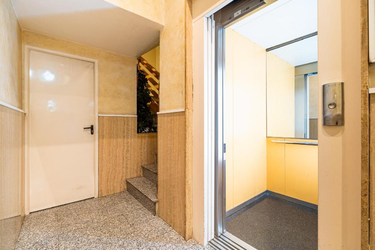 Apartamento Sunrise Apolo ตอร์เรเวียคา ภายนอก รูปภาพ